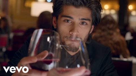 Night Changes – One Direction